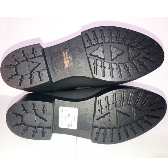 Jeffrey Campbell Hydra Black Matte Chelsea Booties - Picture 8 of 13